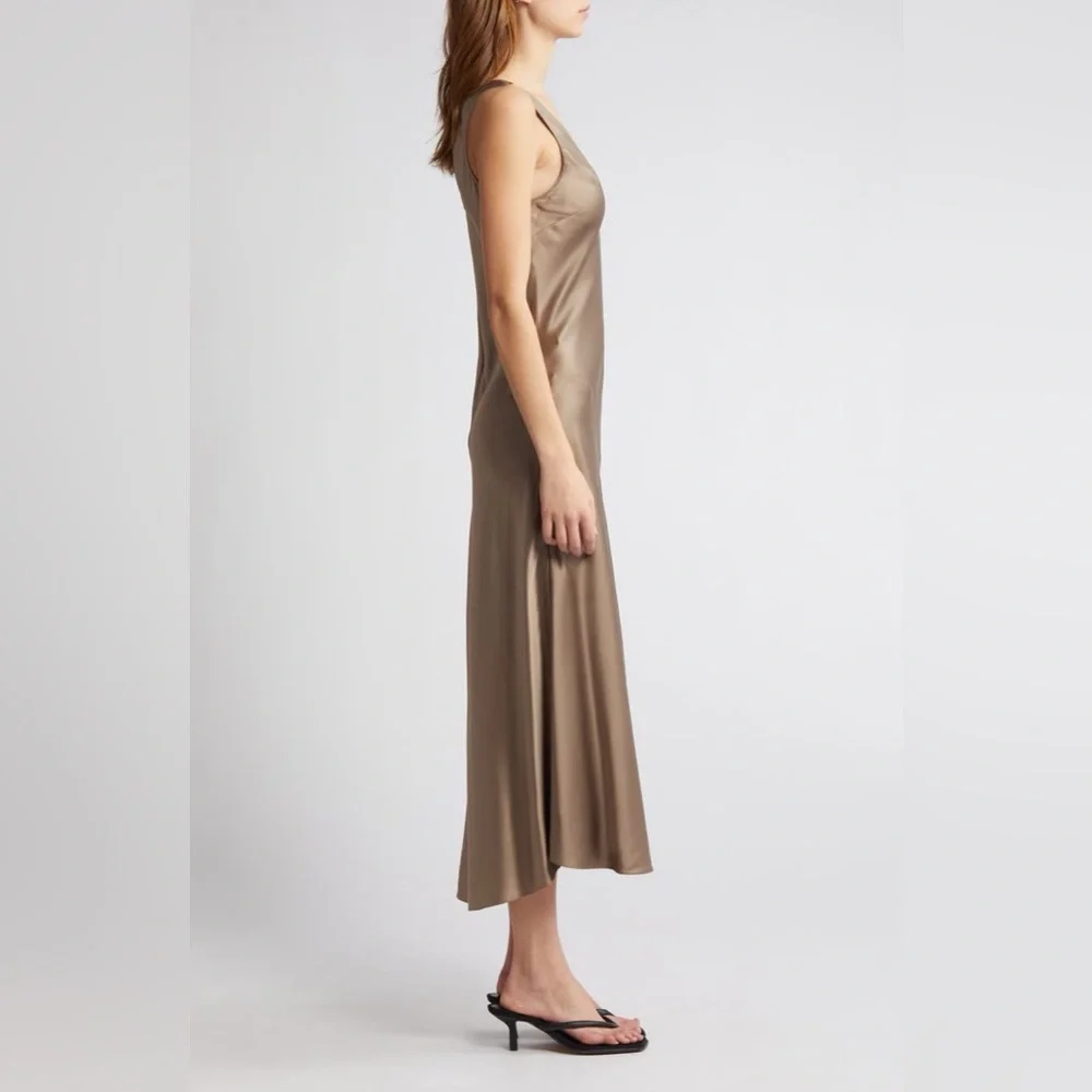 NWT $628 Frame Savannah Silk Satin Midi Dress In Cypress